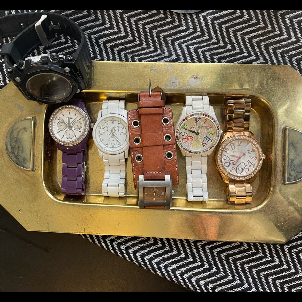Set of watches